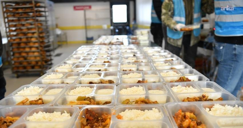 Beylikdüzü Belediyesi, Kurban Bayramı öncesi bir yardım kampanyası başlattı. Bu