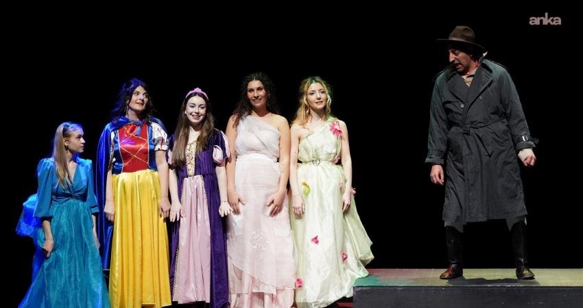 Beylikdüzü Sahnesi, mayıs ayı kültür sanat programı kapsamında tiyatrodan konserlere