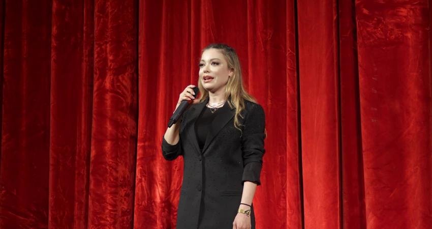 Beyoğlu’nda özel bireylerin sanat aracılığıyla sosyal yaşama katılımlarını artırmak amacıyla