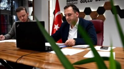 Bornova Belediye Başkanı Ömer Eşki, Energy Cities’in Portekiz'in Guimaraes şehrinde