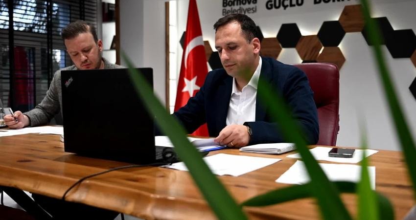 Bornova Belediye Başkanı Ömer Eşki, Energy Cities’in Portekiz'in Guimaraes şehrinde
