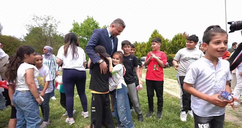 Buca Belediyesi tarafından düzenlenen Anneler Günü etkinlikleri kapsamında Gölet Tesisleri’nde