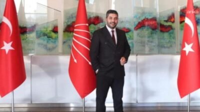 CHP Afyonkarahisar İl Başkanlığı’nda yapılan olağanüstü toplantıda, Belediye Başkanı Burcu