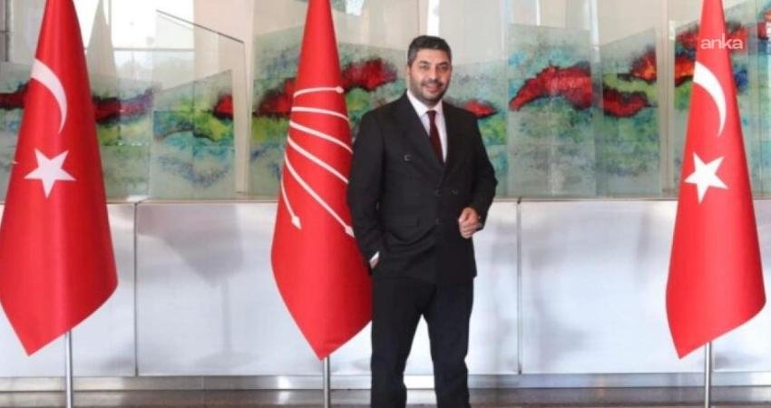 CHP Afyonkarahisar İl Başkanlığı’nda yapılan olağanüstü toplantıda, Belediye Başkanı Burcu