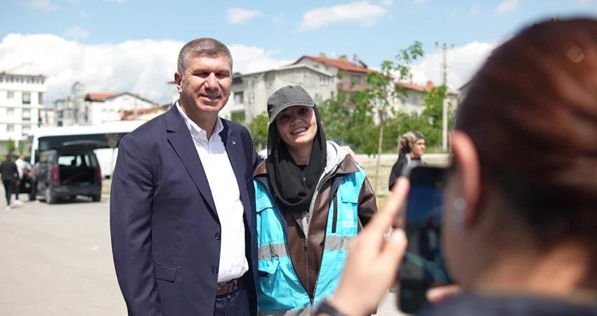 Burdur Belediyesi, Engelliler Haftası kapsamında Mine Hanım Özel Eğitim ve