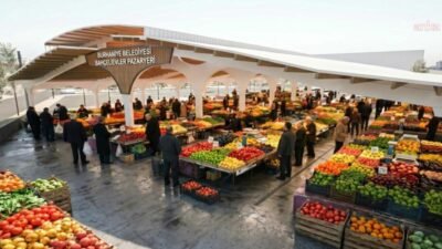 Burhaniye Belediyesi tarafından Bahçelievler Cuma Pazarı’nda yürütülen yenileme çalışması ile