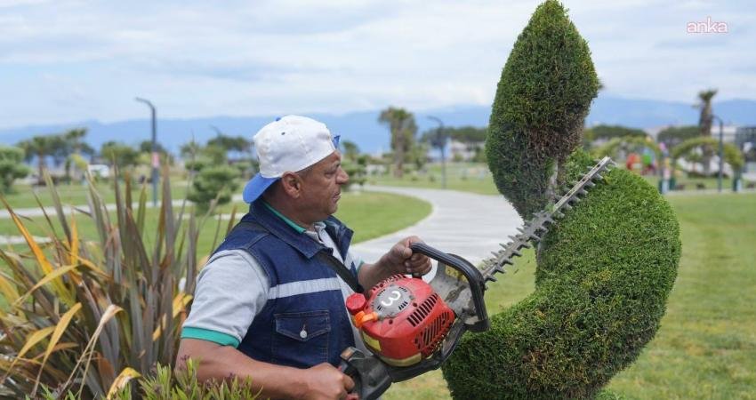 Burhaniye Belediyesi Park ve Bahçeler Müdürlüğü ekipleri, Kurban Bayramı ve