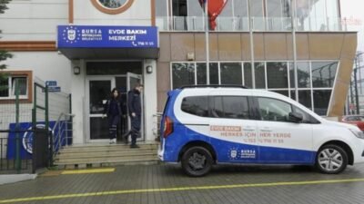 Bursa Büyükşehir Belediyesi, sosyal sorumluluk projelerinden biri olan "Evde Bakım