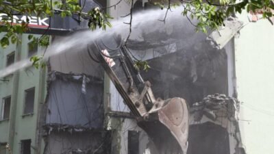 Büyükçekmece Belediyesi, Muratçeşme Mahallesi’nde 1990 yılında inşa edilen 3 blok,