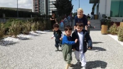 Çankaya Belediyesi Şeker Portakalı Ekolojik Kreşi’nde eğitim gören çocuklar, doğayla