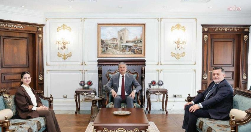 Ceyhan Belediye Başkan Vekili Sevil Aydar Yıldız, Adana Valisi Mustafa