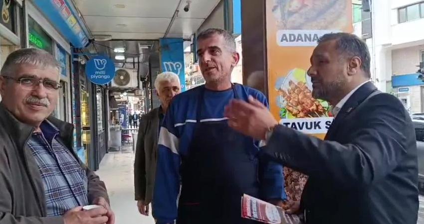 CHP Adıyaman örgütü sahaya inerek esnaf ve vatandaşların sorunlarını dinledi.