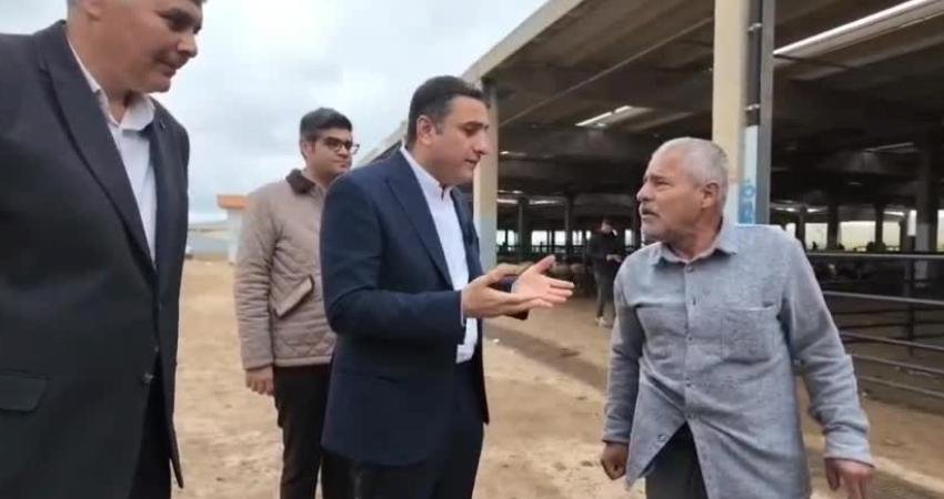 CHP Şanlıurfa İl Başkanlığı yöneticileri, partinin ülke genelinde saha çalışmaları