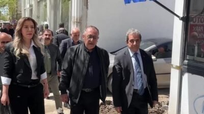 CHP 81 ilde yürüttüğü saha çalışmaları kapsamında Van'da da faaliyetlerine