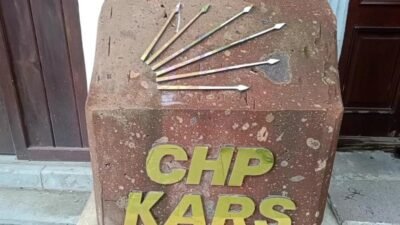 CHP, yurt genelinde olduğu gibi Kars’ta da il ve ilçe