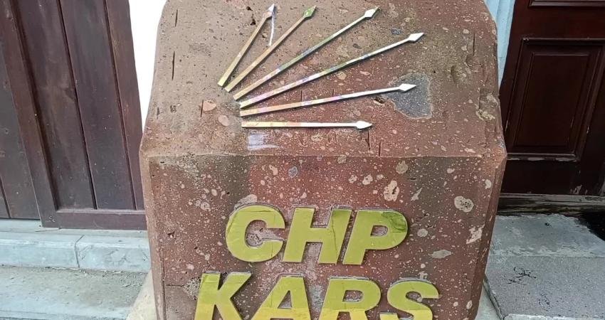 CHP, yurt genelinde olduğu gibi Kars’ta da il ve ilçe