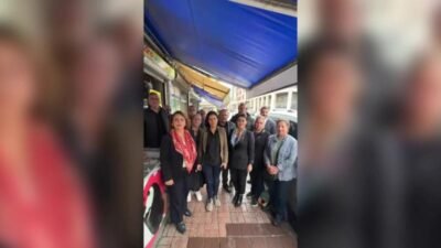 CHP Adana Milletvekili Müzeyyen Şevkin partisinin Adana'daki saha çalışmasında,  "Bu
