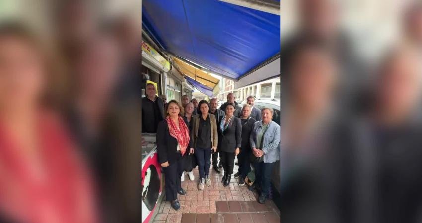 CHP Adana Milletvekili Müzeyyen Şevkin partisinin Adana'daki saha çalışmasında,  "Bu