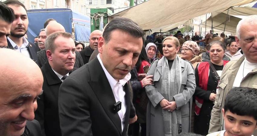 CHP İstanbul İl Başkanı Özgür Çelik, partisinin 81 ilde yürüttüğü