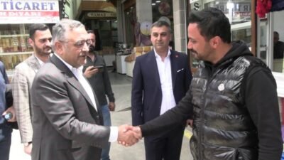 CHP’nin 81 ilde başlattığı saha çalışmaları kapsamında Genel Başkan Yardımcısı