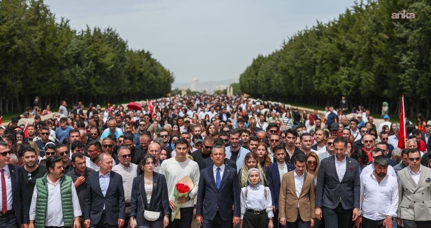 CHP Genel Başkanı Özgür Özel, 19 Mayıs Atatürk’ü Anma Gençlik