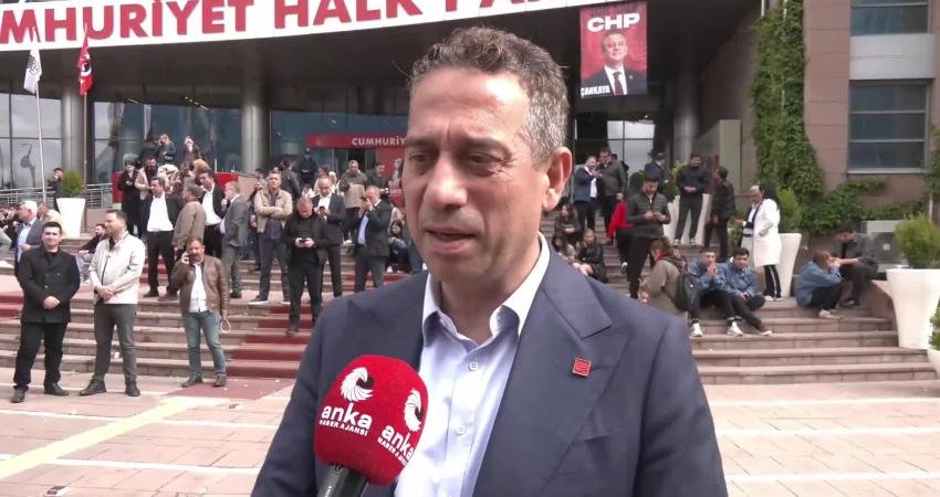 CHP Genel Merkezi’nde gerginlik… Ali Mahir Başarır: “Bu millet onu affetmeyecek” CHP Grup Başkanvekili Ali Mahir Başarır, CHP Genel Merkezi'ndeki gerginliğe