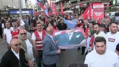 CHP Genel Merkezi'nin polis zoruyla tahliyesi bu akşam da İstanbul'da