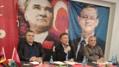 Almanya'da faaliyet göstren HP Giessen Birliği’nin düzenlediği “Cumhuriyet” panelinde, Cumhuriyet'in,