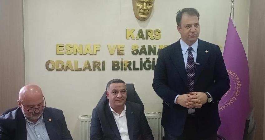 CHP Kars Milletvekili İnan Akgün Alp ve CHP Artvin Milletvekili Uğur