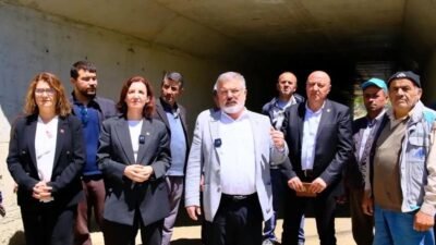 CHP Antalya Milletvekili Aliye Coşar ve Isparta İl Başkanı Hasan