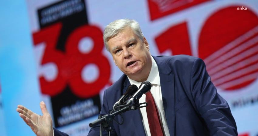 CHP İlke ve Demokrasi Hareketi Sözcüsü Örsan Öymen, partiye yönelik
