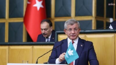 Gelecek Partisi Genel Başkanı Ahmet Davutoğlu, CHP'nin 38. Olağan Kurultayı'nın