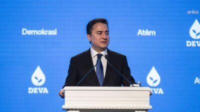 DEVA Partisi Genel Başkanı Ali Babacan, "Siyasi partileri kimlerin yöneteceği