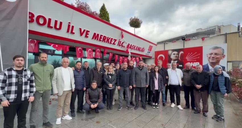 CHP Kurultayı’na iptal kararı… Bolu İl Başkanı Karagöz: “Tüm kadrolarıyla birlikte baba ocağındayız” CHP Bolu İl Başkanı Tahsin Mert Karagöz, partisinin 38. Olağan