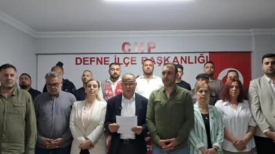 CHP Hatay İl Başkanı Mehmet Günenç, "Cumhuriyet Halk Partisi’ni kimin