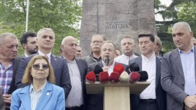 CHP Trabzon İl Başkanı Mustafa Bak, partisinin 38. Olağan Kurultayı’nın