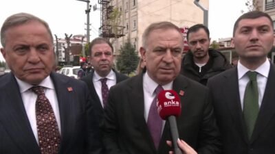 CHP Genel Başkan Yardımcısı Gökan Zeybek, partisinin 38. Olağan Kurultayı'nın