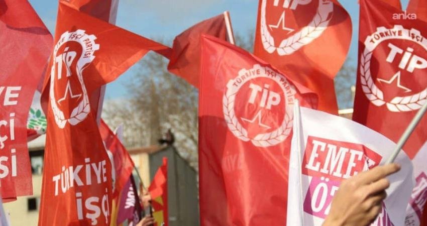 CHP Kurultayı’na iptal kararı… TİP: İktidar icazetiyle koltuğa geçecek kişiyi siyaseten tanımayacağız Türkiye İşçi Partisi (TİP), CHP’nin 38. Olağan Kurultayı’nın iptal kararına