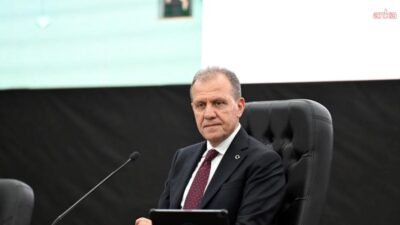 Türkiye Belediyeler Birliği Başkanı Vahap Seçer, CHP’nin 38. Olağan Kurultayı’nın
