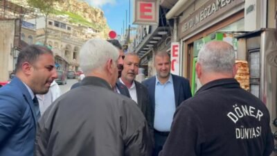 CHP’nin 81 ilde eşzamanlı olarak başlattığı saha çalışmaları kapsamında CHP