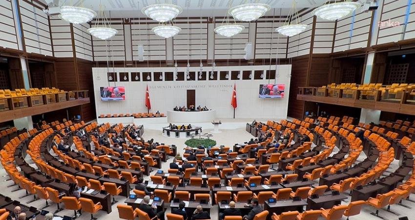 CHP'nin memurlara yönelik sicil affını içeren kanun teklifi, Grup Başkanvekilleri