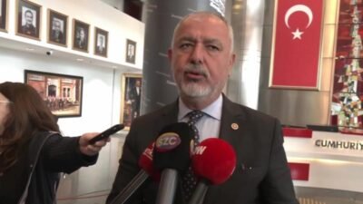 CHP Muğla Milletvekili Cumhur Uzun, CHP'de yapılan kapalı grup toplantısı