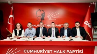 CHP Silivri İlçe Teşkilatı'nca düzenlenen toplantıda, ilçede hayata geçirilen projeler