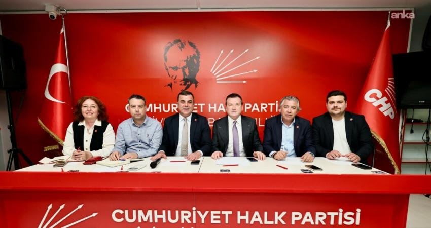CHP Silivri İlçe Teşkilatı'nca düzenlenen toplantıda, ilçede hayata geçirilen projeler