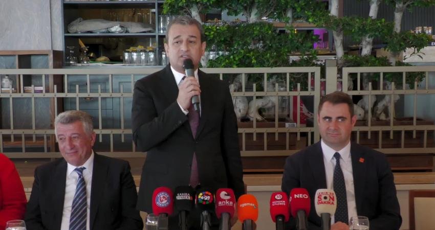 CHP Genel Başkan Yardımcısı Burhanettin Bulut, İzmir Güzelbahçe’de yerel medya