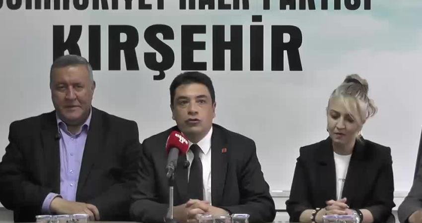 CHP Niğde Milletvekili Ömer Fethi Gürer, Kırşehir’de yaptığı açıklamada ekonomik