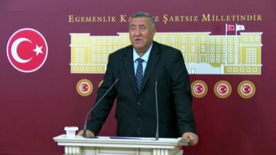 CHP Niğde Milletvekili Ömer Fethi Gürer, üreticinin krediye ulaşmakta zorluk yaşadığını