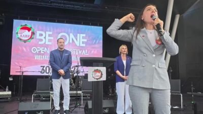 CHP Bursa Milletvekili Nurhayat Altaca Kayışoğlu, Köln'de düzenlenen “Birlik Olalım