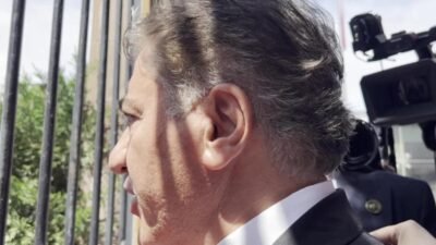 CHP Grup Başkanvekili Murat Emir, Genel Merkez’in tahliyesi iddiaları ve