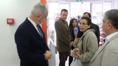 CHP Muğla Milletvekili Cumhur Uzun, Isparta'da esnaf ziyareti yaptı, vatandaşın